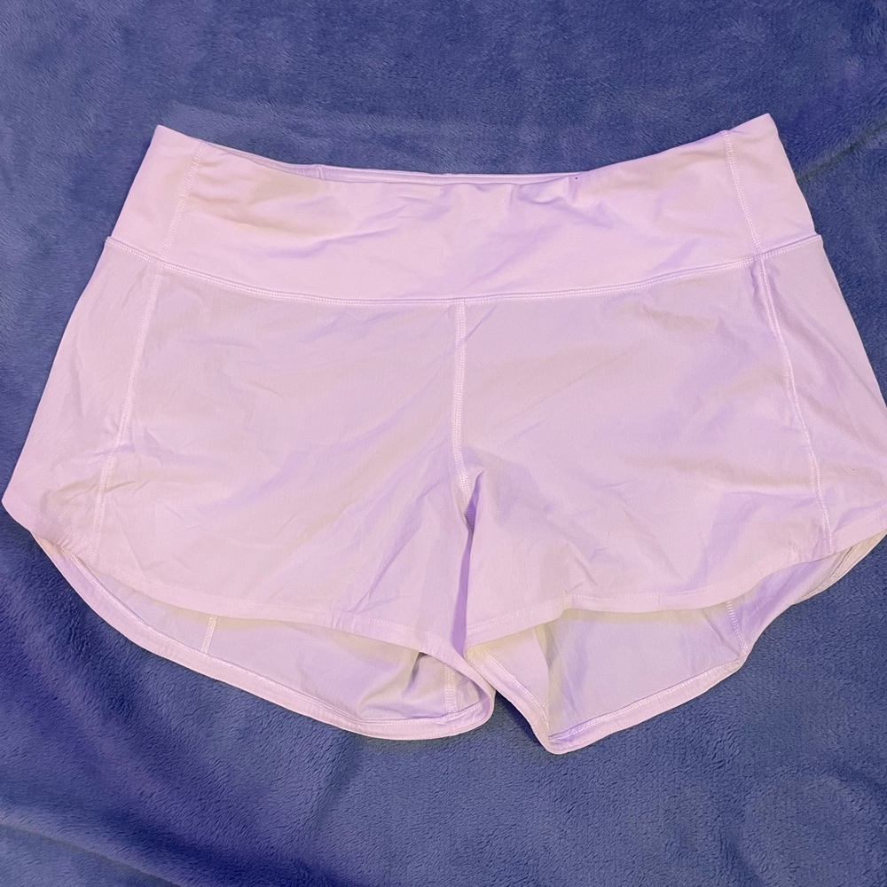 White LuluLemon Workout shorts Size Medium